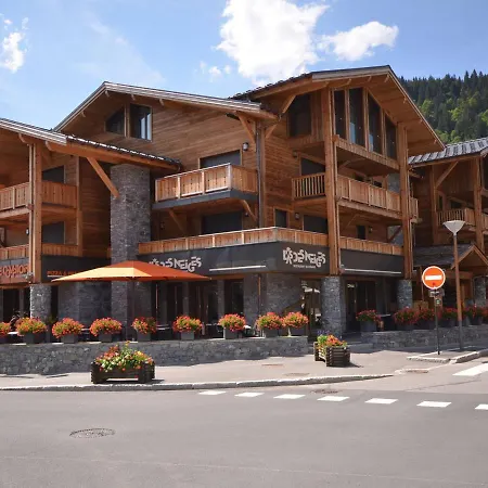 Standing Au Centre Des Gets, 5 Pers, Balcon, Wifi, Proche Commerces - Fr-1-623-201 Apartment *